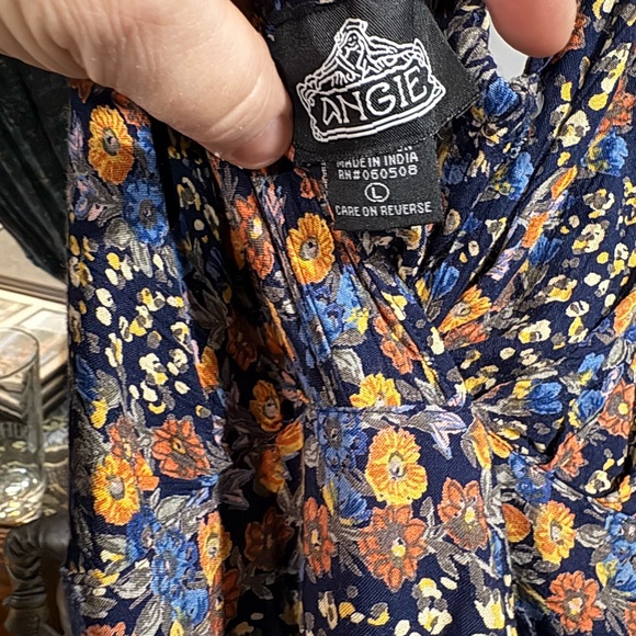 4 pretty sundresses all size large - Picture 9 of 9